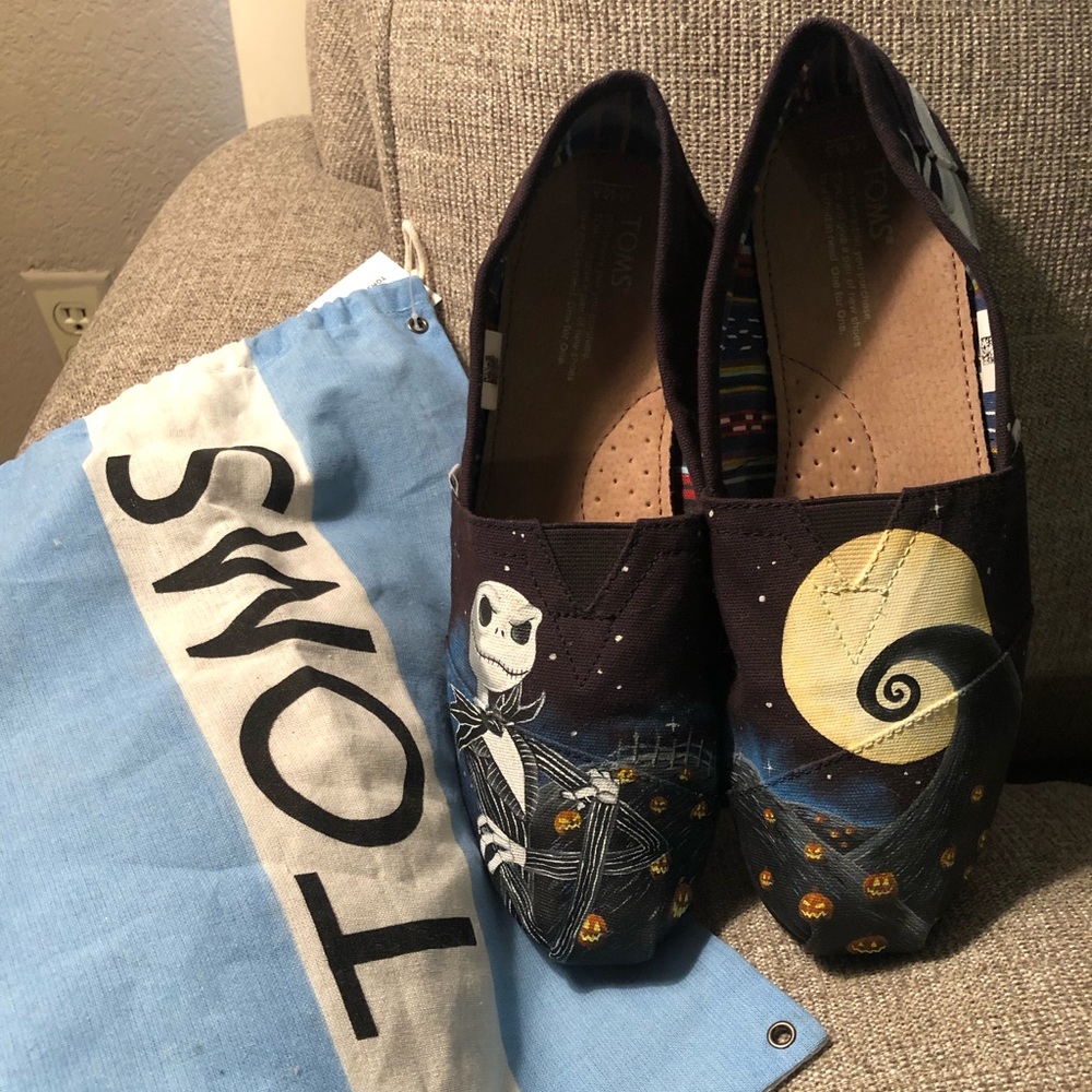 Custom painted the night before christmas toms